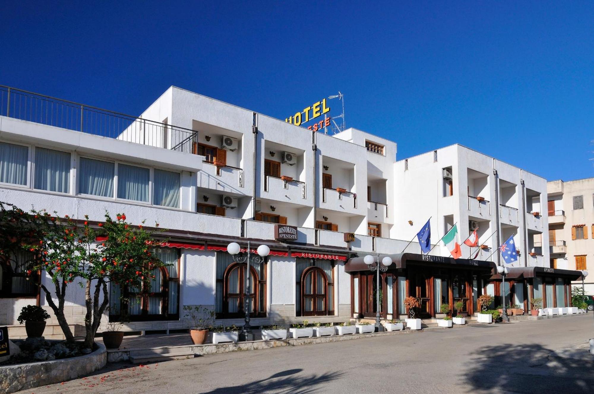 Hotel Apeneste Mattinata Ngoại thất bức ảnh
